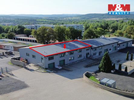 Pronájem kanceláře, 374 m²