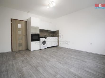 Pronájem bytu, 2+kk, 43 m²