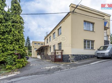 Prodej výrobní prostor, 2 651 m²