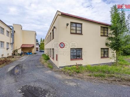 Prodej výrobní prostor, 2 651 m²