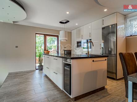 Prodej domu/vily, 215 m²