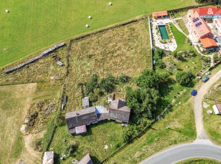 Prodej pozemku pro bydlení, 2 370 m²