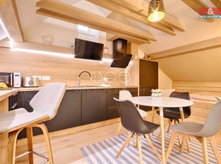 Prodej bytu, 1+kk, 65 m²