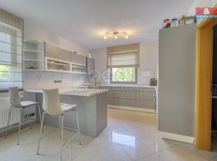 Pronájem domu/vily, 160 m²