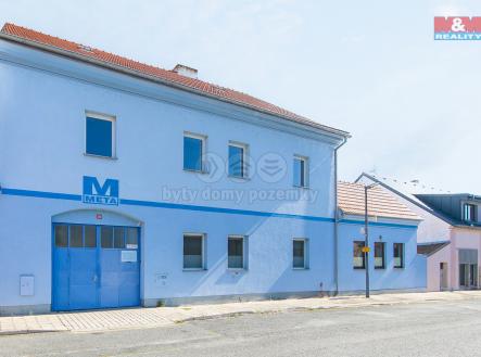 Pronájem výrobní prostor, 918 m²