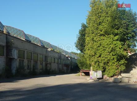 Pronájem skladovací prostor, 2 750 m²