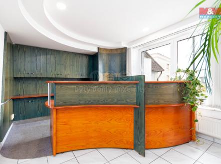 Pronájem kanceláře, 54 m²