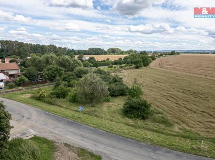 Prodej pozemku, zahrada, 2 136 m²