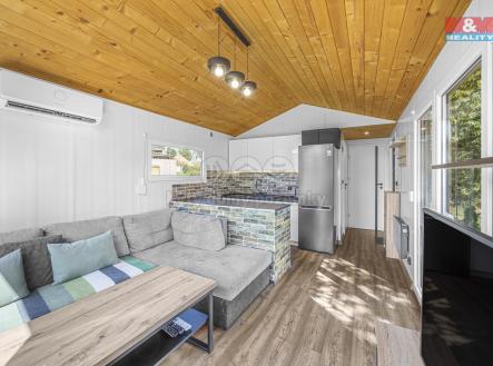 Prodej pozemku pro bydlení, 1 214 m²