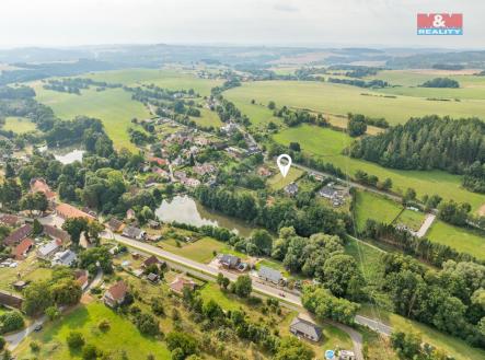 Prodej pozemku pro bydlení, 1 932 m²