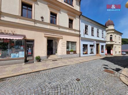 Pronájem bytu, 3+1, 110 m²