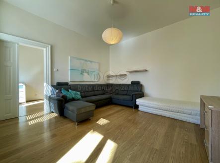 Pronájem bytu, 2+1, 73 m²