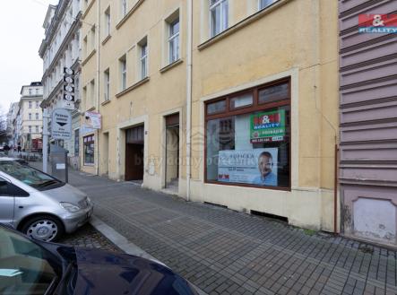 Pronájem obchodní prostor, 76 m²