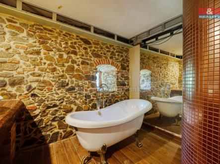 Prodej hotel, 365 m²