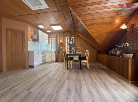 Pronájem bytu, 1+kk, 34 m²