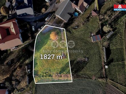 Prodej pozemku pro bydlení, 1 827 m²