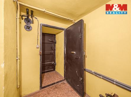 Prodej obchodní prostor, 103 m²