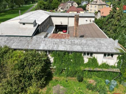 Pronájem obchodní prostor, 1 200 m²