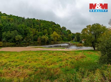 Prodej pozemku pro komerční výstavbu, 1 054 m²