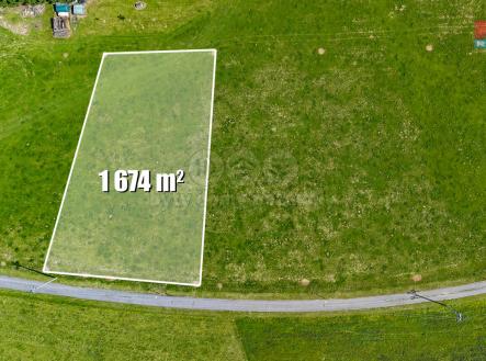 Prodej pozemku pro bydlení, 1 674 m²