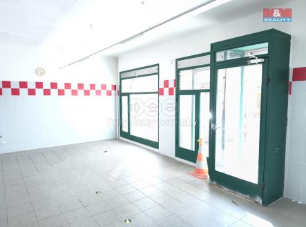 Pronájem obchodní prostor, 100 m²