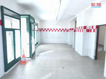 Pronájem obchodní prostor, 100 m²