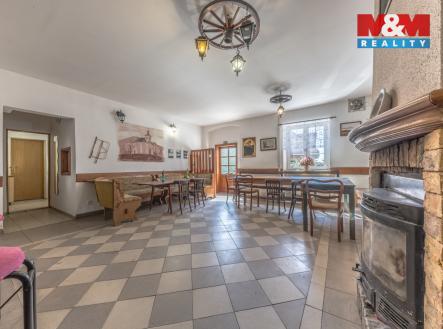 Prodej hotel, 1 015 m²