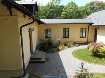 Prodej domu/vily, 630 m²