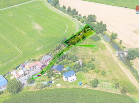 Prodej pozemku pro bydlení, 1 718 m²