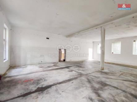 Prodej skladovací prostor, 368 m²