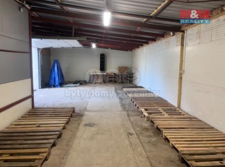 Pronájem skladovací prostor, 80 m²