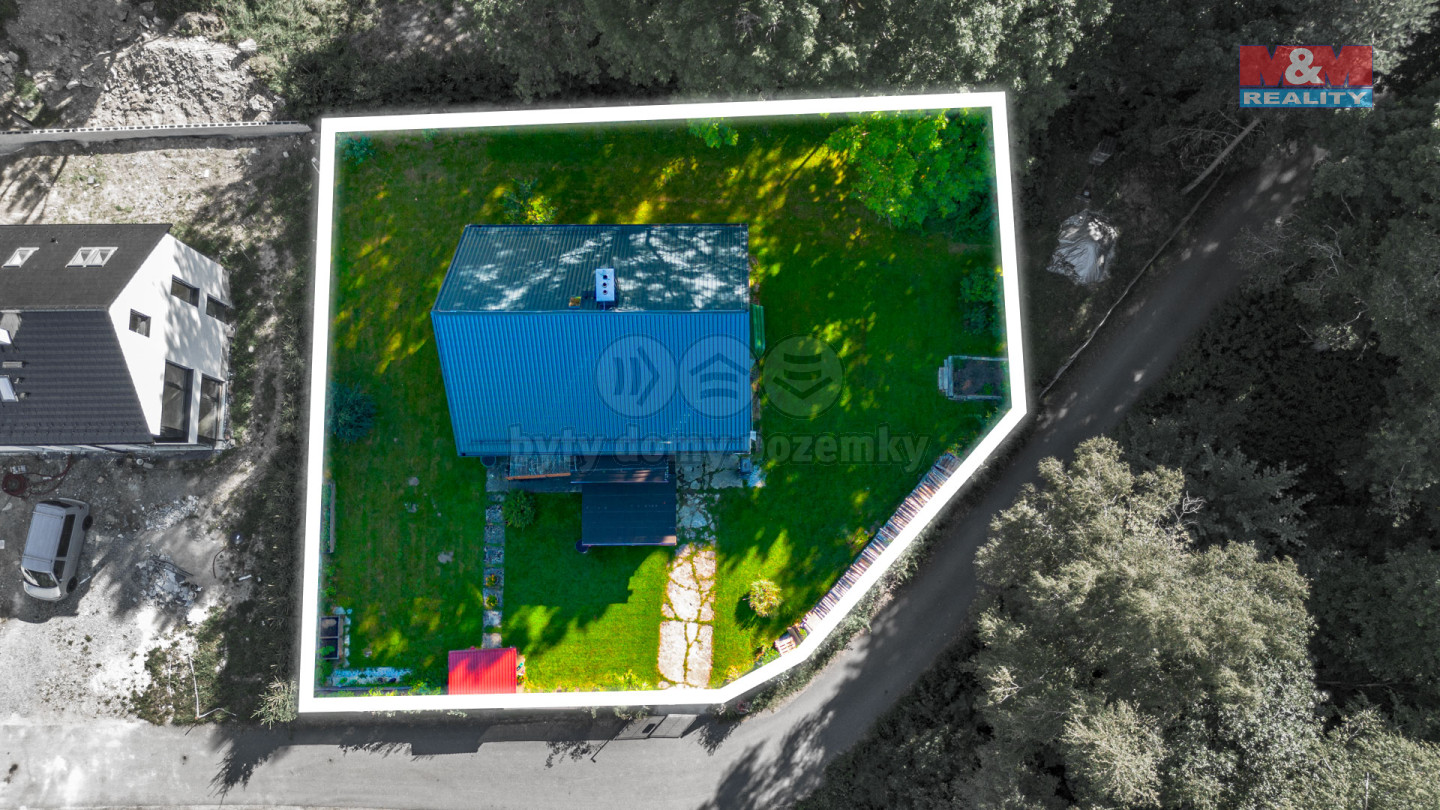 pozemek.jpg