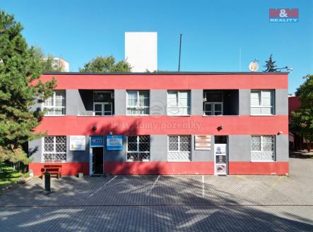 Pronájem obchodní prostor, 122 m²