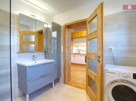 Pronájem bytu, 2+1, 80 m²