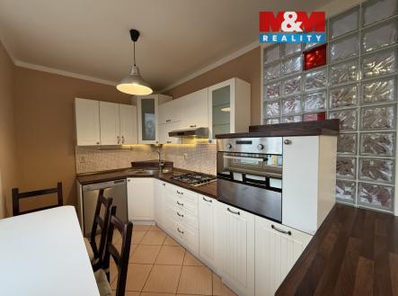 Pronájem bytu, 3+kk, 64 m²