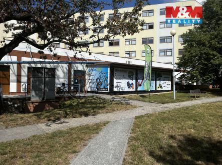 Prodej obchodní prostor, 342 m²