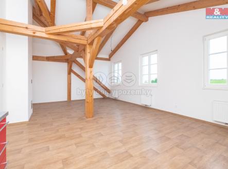 Pronájem bytu, 1+kk, 47 m²