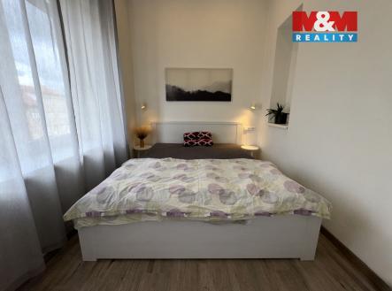 Pronájem bytu, 2+kk, 48 m²