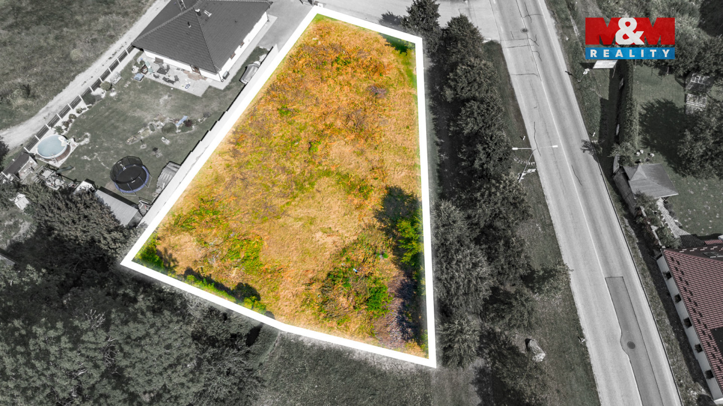 pozemek2.jpg