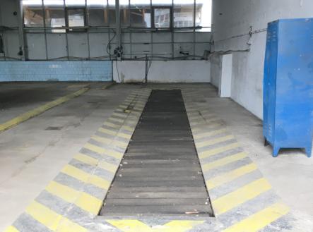 Pronájem skladovací prostor, 196 m²