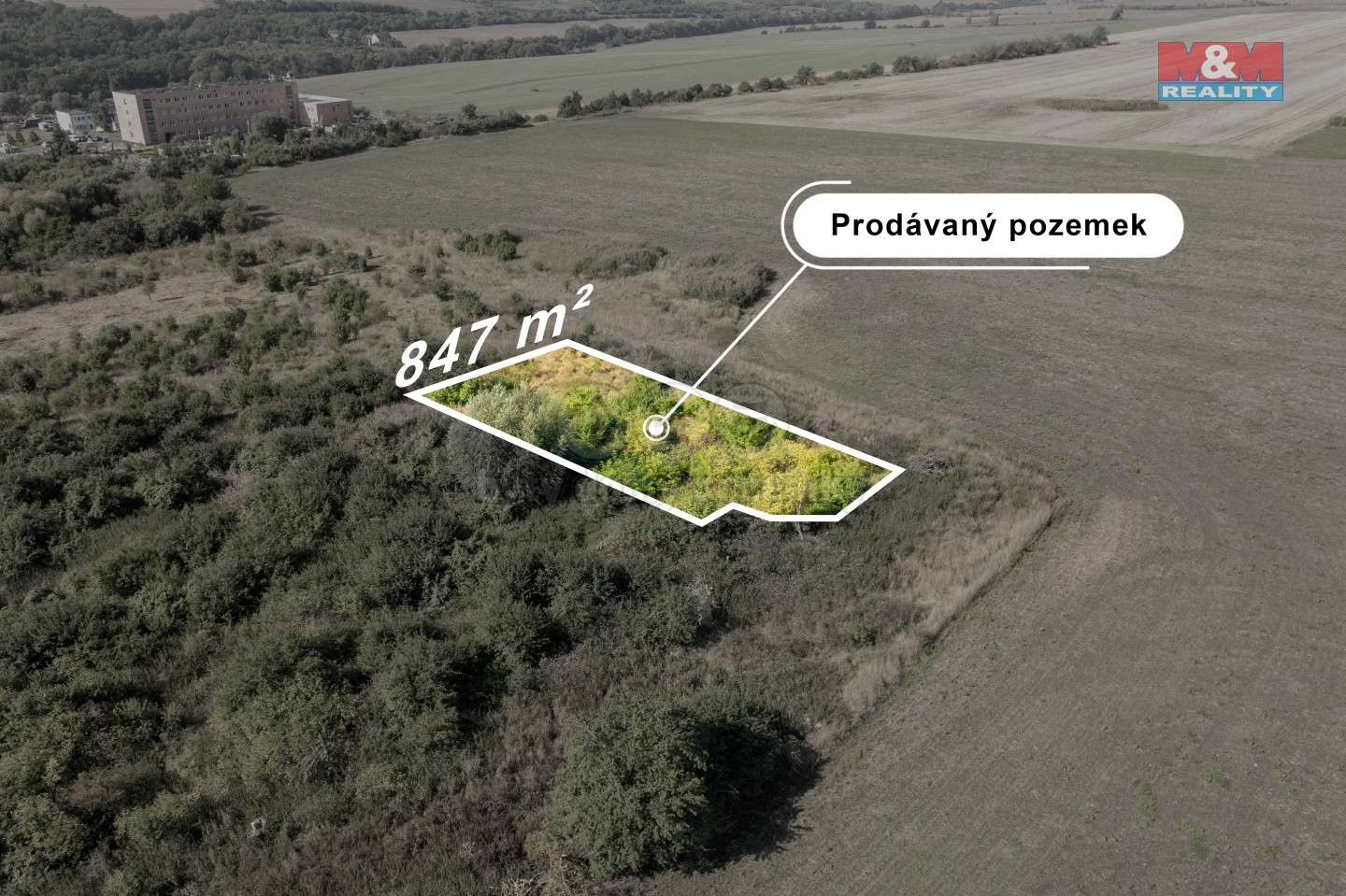 Prodávaný pozemek a okolí