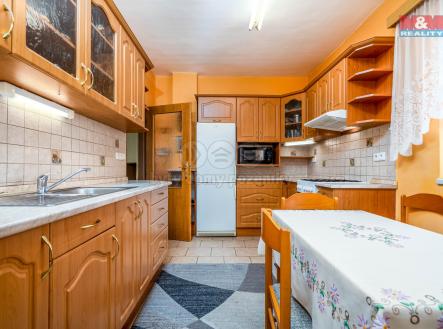 Prodej - dům/vila, 174 m²