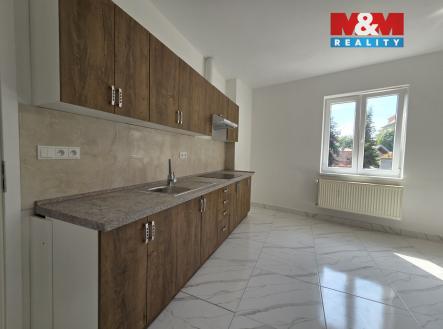 Pronájem bytu, 2+1, 95 m²