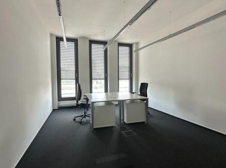 Pronájem kanceláře, 171 m²
