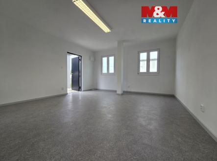 Pronájem kanceláře, 48 m²