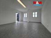 Pronájem kanceláře, 48 m²