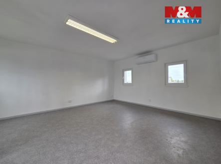 Pronájem kanceláře, 48 m²