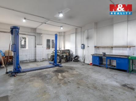 Prodej obchodní prostor, 300 m²