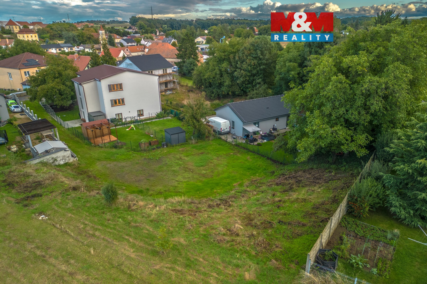 Pohled na pozemek