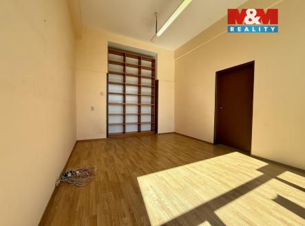 Pronájem kanceláře, 32 m²